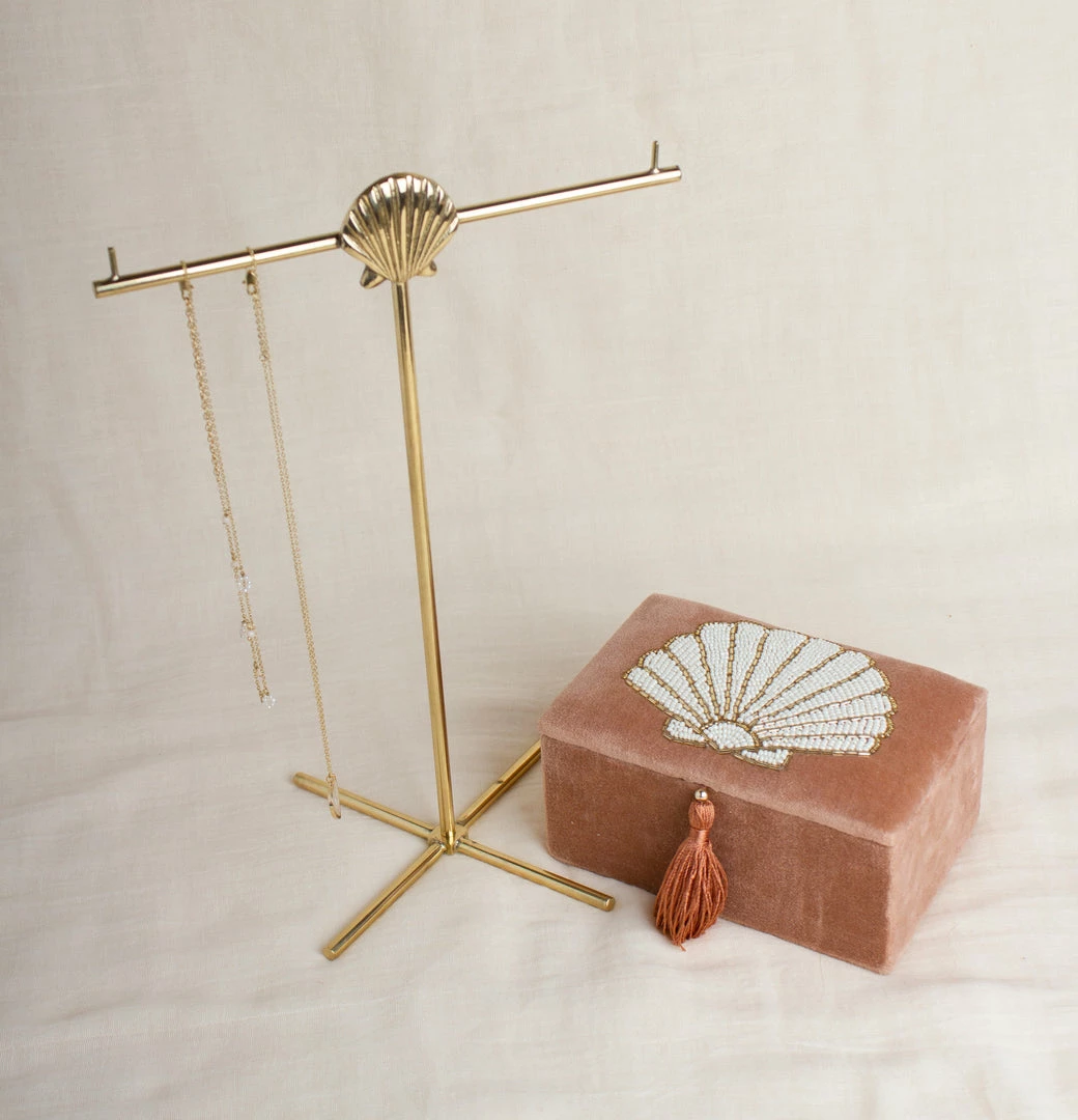 À La Velvet Shell Box, Terracotta Accessories 5 À La Velvet Shell Box, Terracotta Accessories