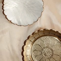 À La Daisy Mother Of Pearl Dish Accessories 8 À La Daisy Mother Of Pearl Dish Accessories
