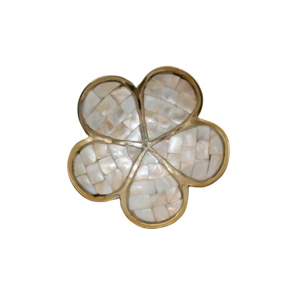 À La Mother Of Pearl Brass Bowl Accessories 3 À La Mother Of Pearl Brass Bowl Accessories