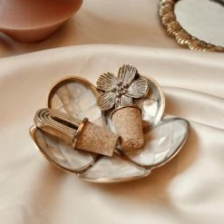 À La Mother Of Pearl Brass Bowl Accessories 7 À La Mother Of Pearl Brass Bowl Accessories