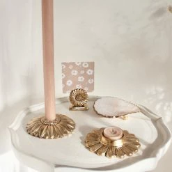 À La Accessories Daisy Candle Holder