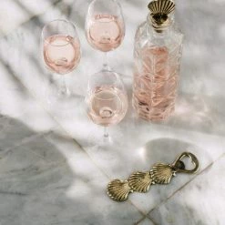 À La Accessories Shell Bottle Opener